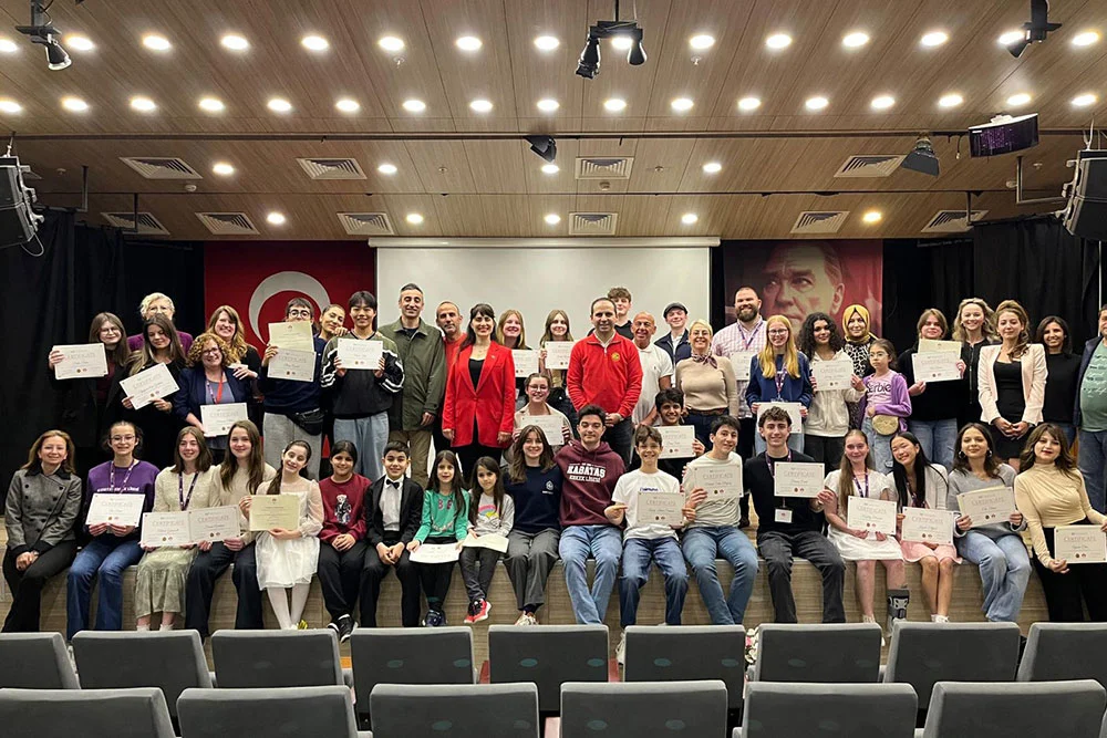 Canadian High School Students Embark on Their First Educational Journey to Turkey